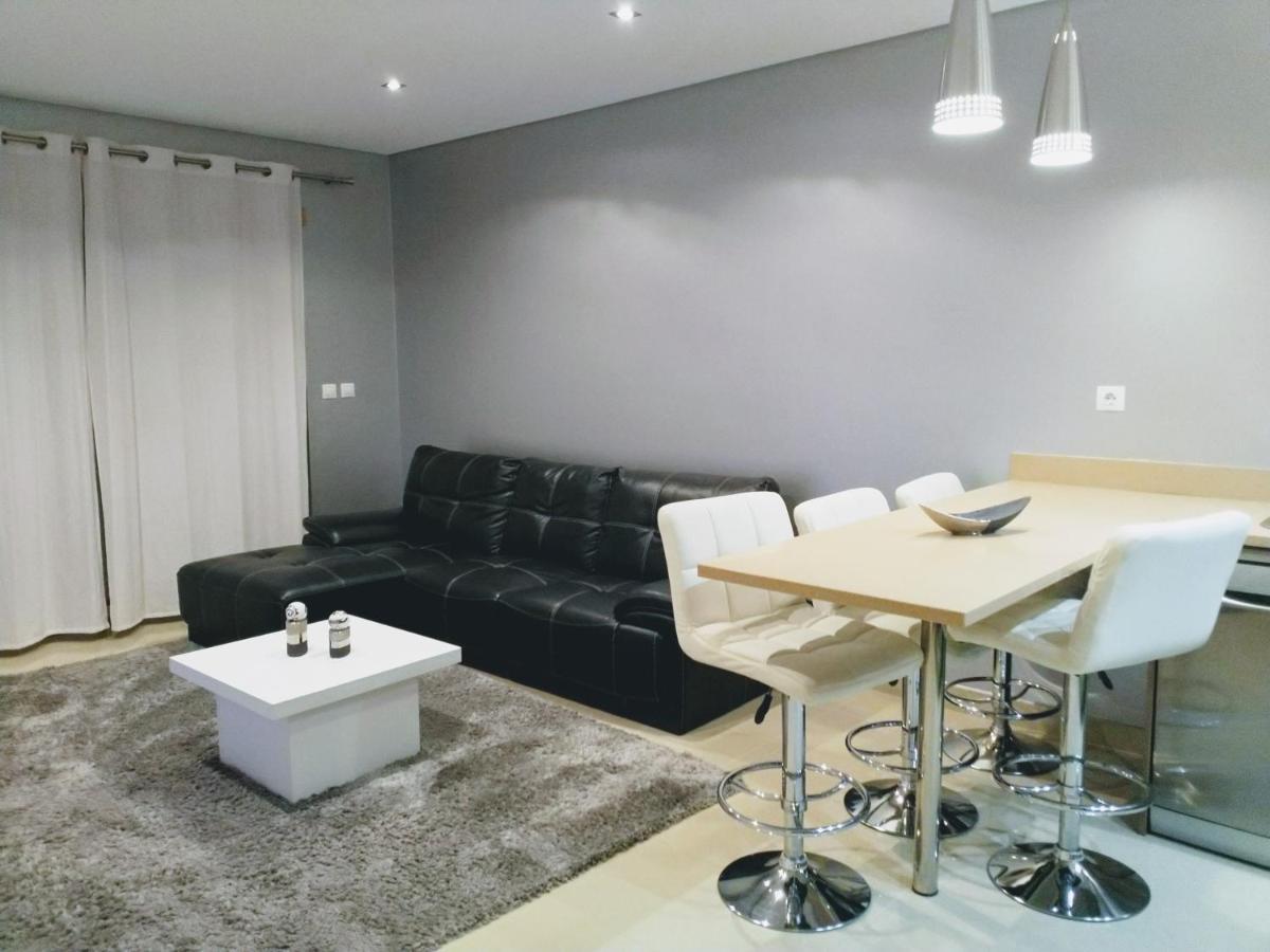 Apartamento T2 Eucalipto 2A Olhos de Agua  Exteriör bild