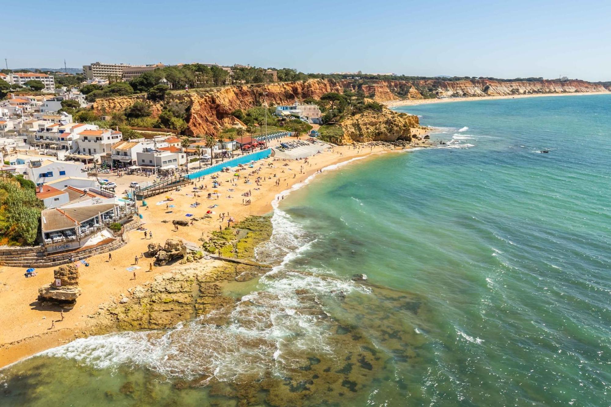Apartamento T2 Eucalipto 2A Olhos de Agua  Exteriör bild