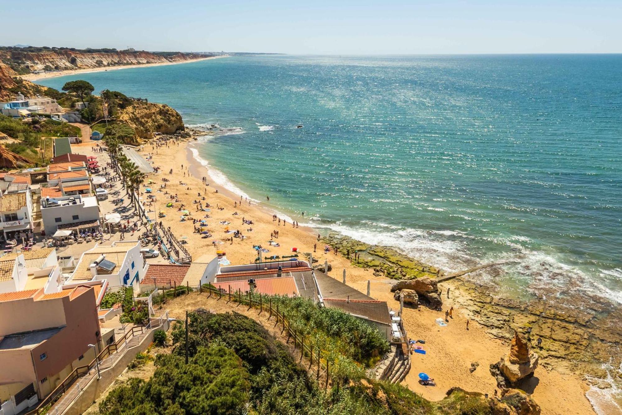 Apartamento T2 Eucalipto 2A Olhos de Agua  Exteriör bild