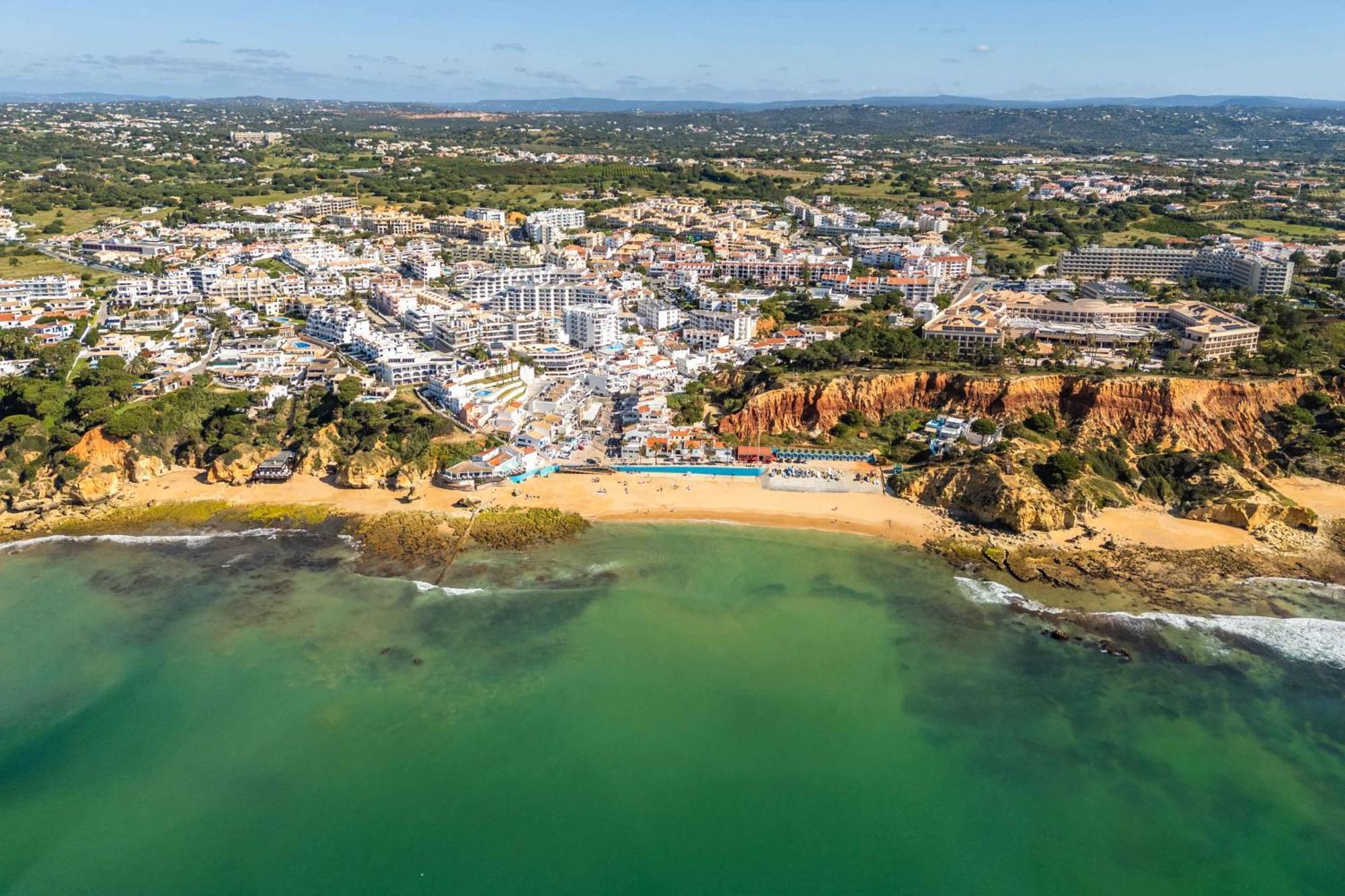 Apartamento T2 Eucalipto 2A Olhos de Agua  Exteriör bild