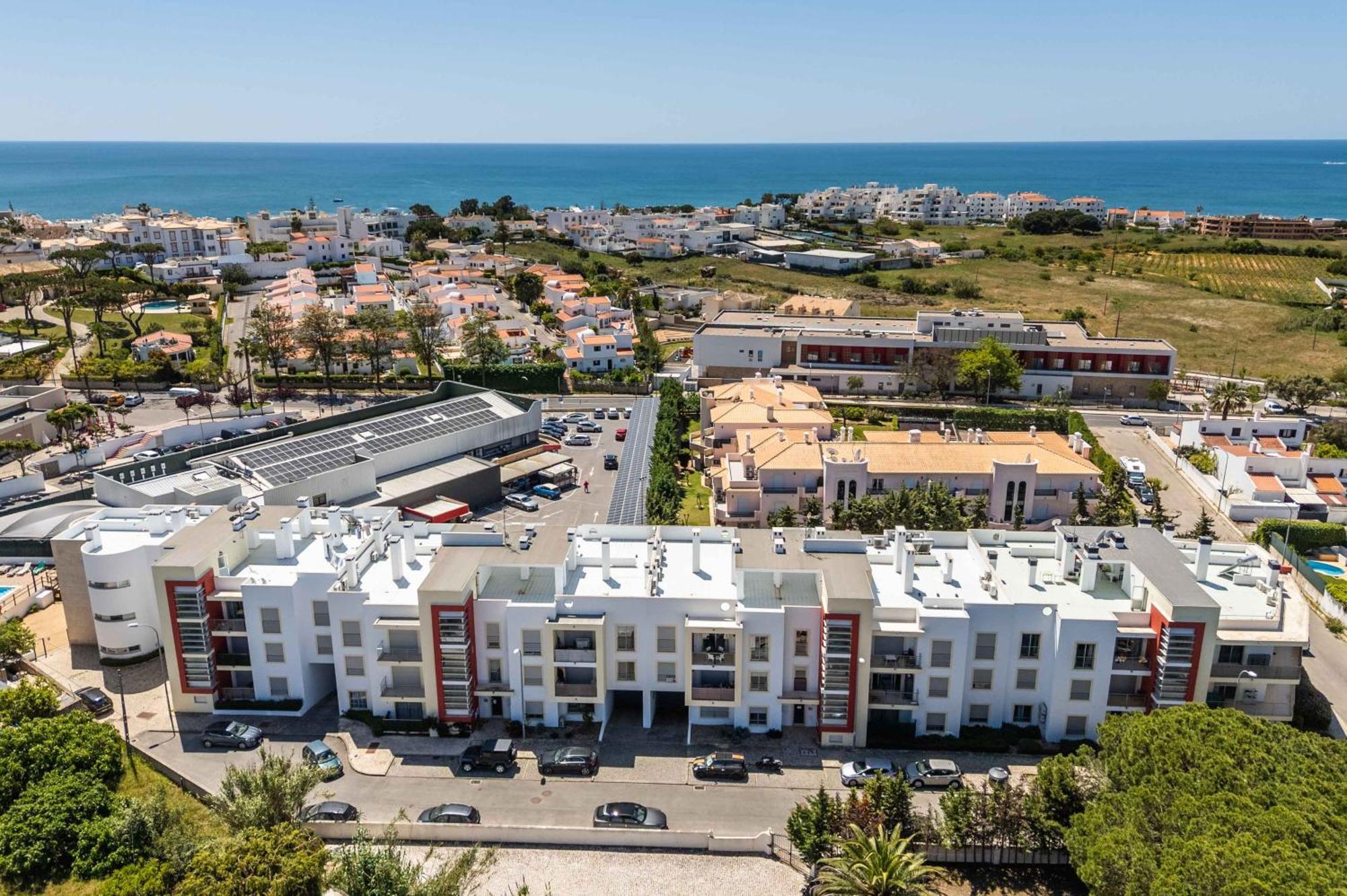 Apartamento T2 Eucalipto 2A Olhos de Agua  Exteriör bild